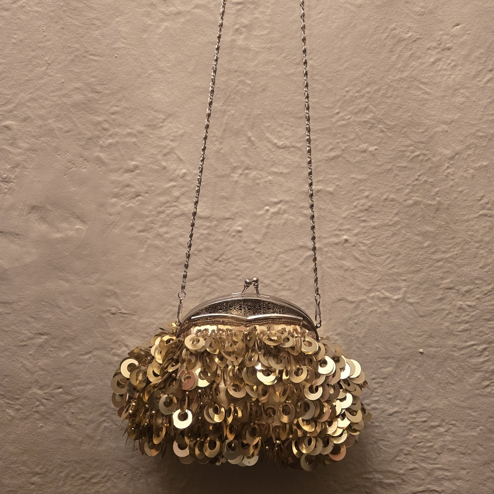 Vintage Gold Sequin Kiss Lock Evening Bag Chain Strap Clutch